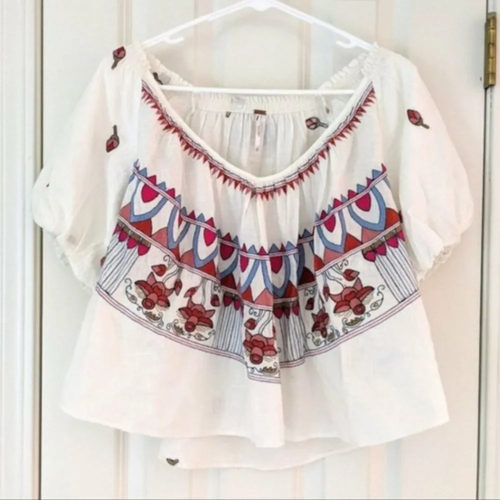 Free People Embroidered Wind In Her Hair Oversized Puff Sleeve Blouse EUC sz S